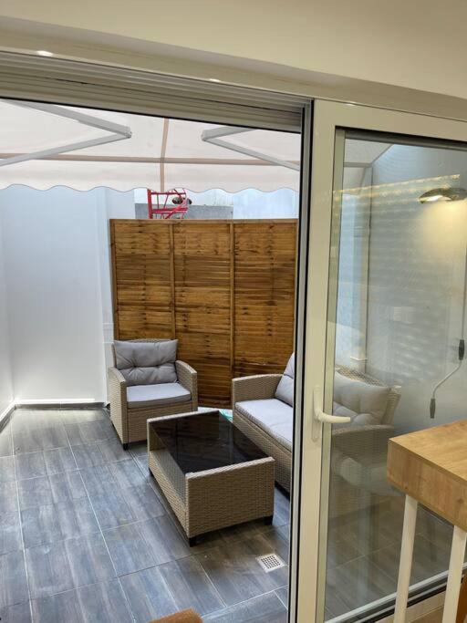 Hideaway Boutique Apartment Атина Екстериор снимка