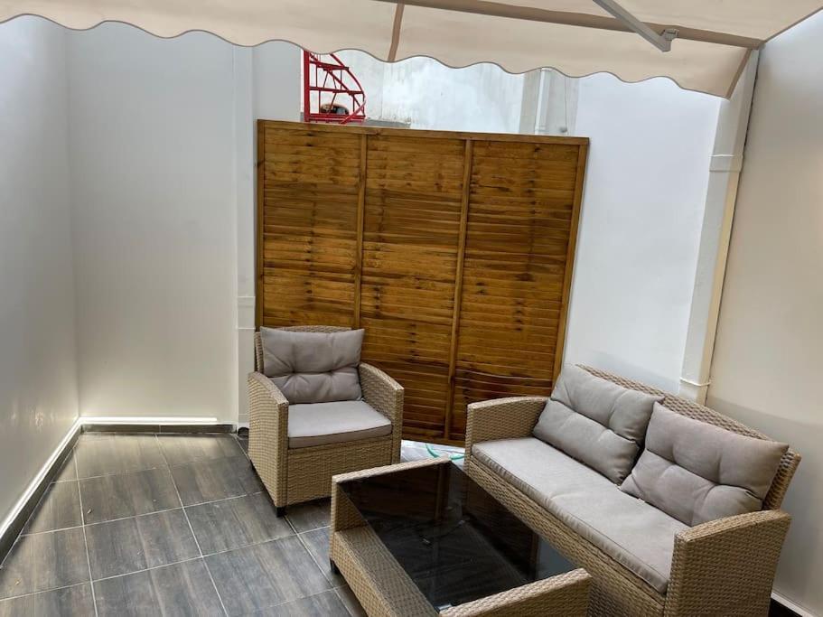 Hideaway Boutique Apartment Атина Екстериор снимка